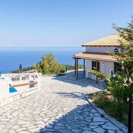 Villa Skyfall Kalamítsi Eksteriør billede