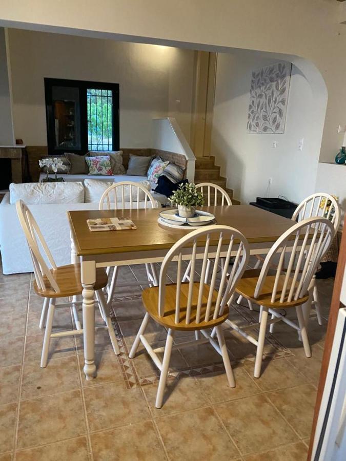 Villa Skyfall Kalamítsi Eksteriør billede